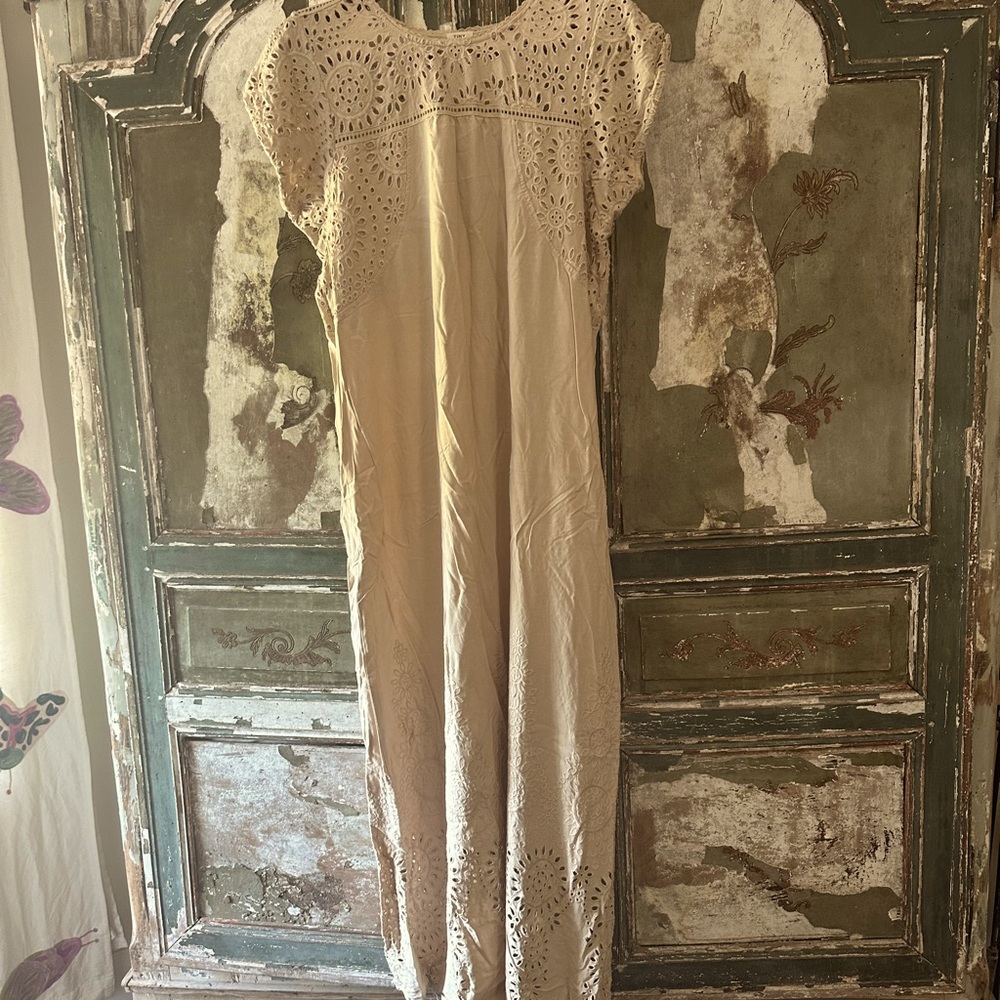 Bobbie Eyelet Maxi Dress by Tiny and Anthropologie. Size Medium